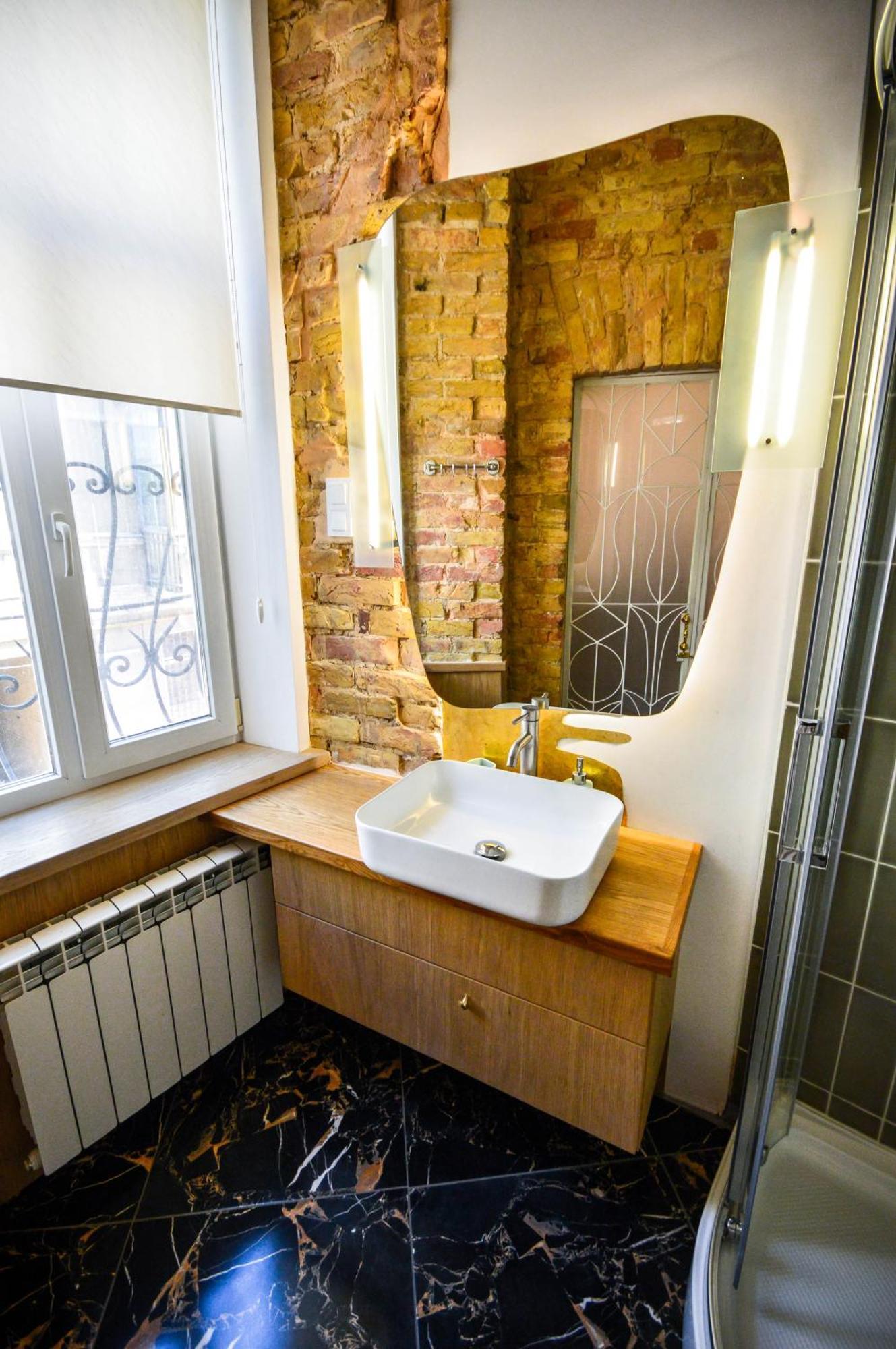 Kyiv Mars Apartments ภายนอก รูปภาพ
