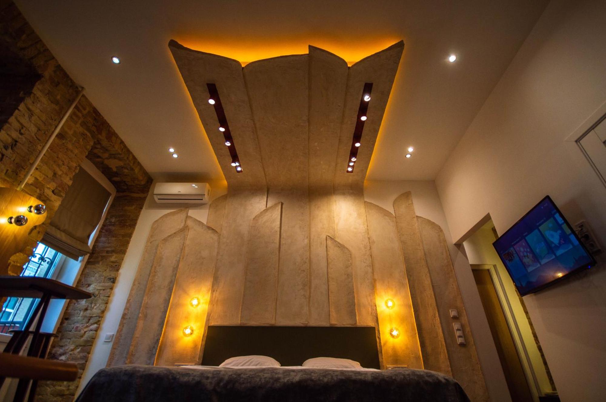 Kyiv Mars Apartments ภายนอก รูปภาพ